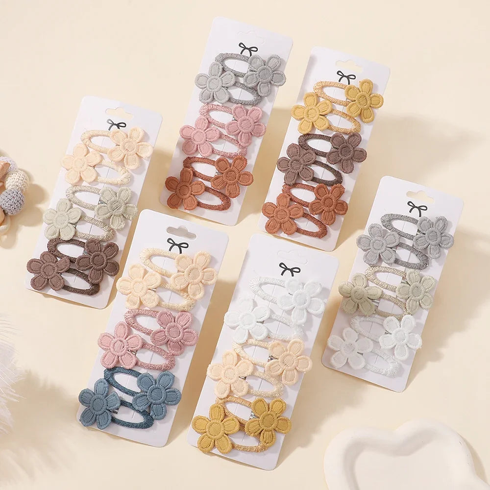 Embroidered Flower Hair Clip Set