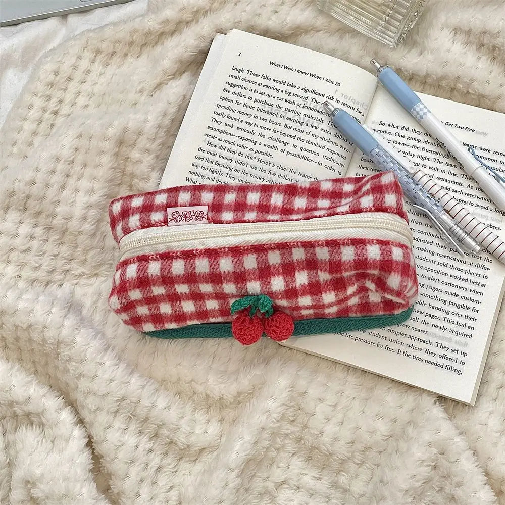 Winter Cat Gingham Zipper Pouch - Ice Cream Cake