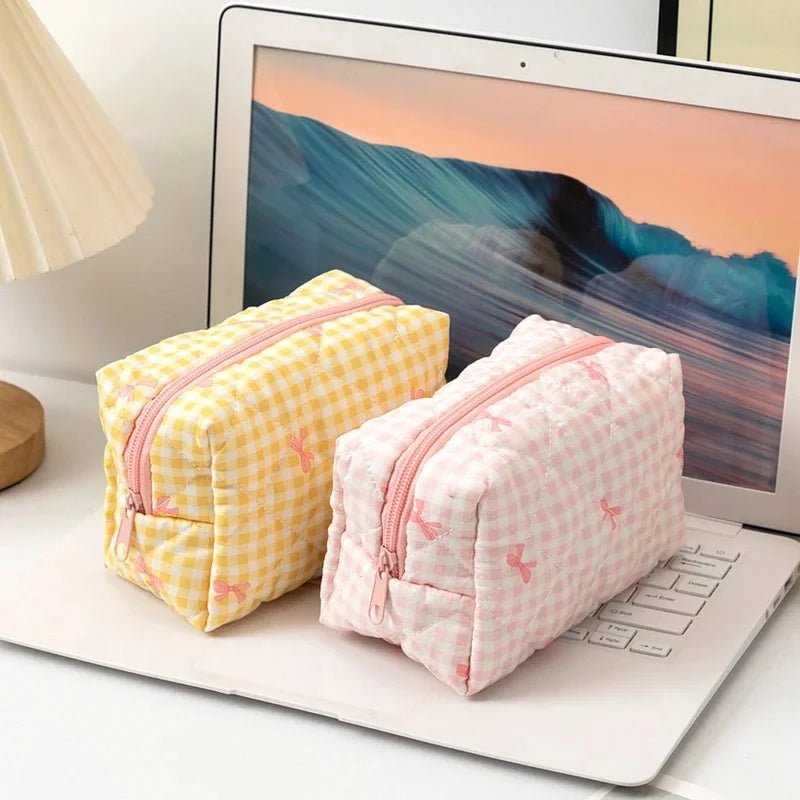 Quilted Gingham Bow Zipper Pouch