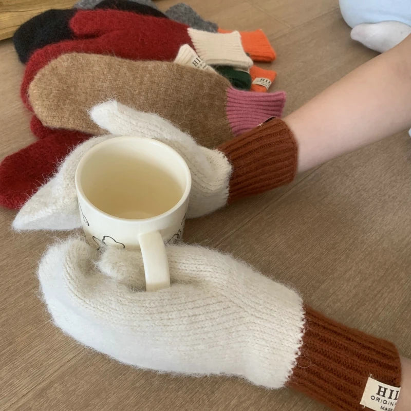 Colour Block Mittens