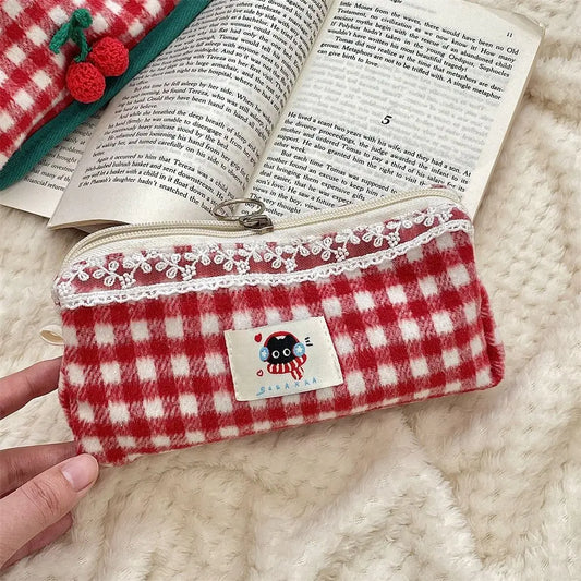 Winter Cat Gingham Zipper Pouch - Ice Cream Cake