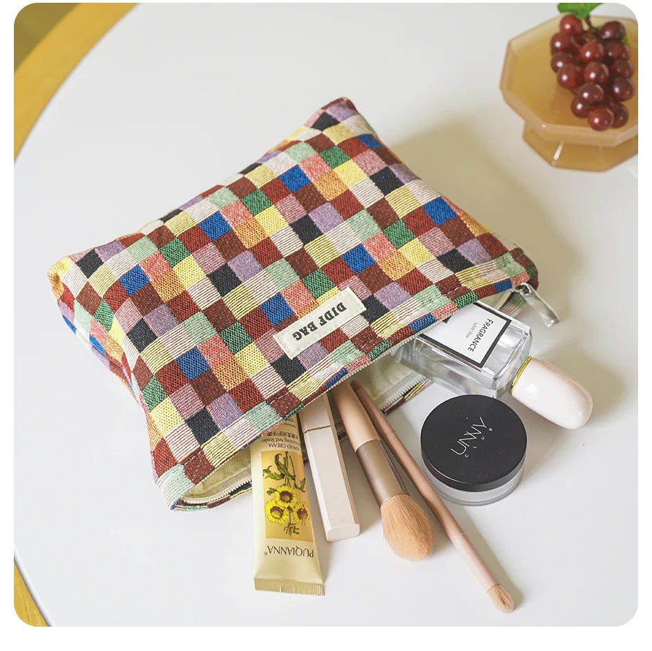 Retro Pattern Zipper pouch