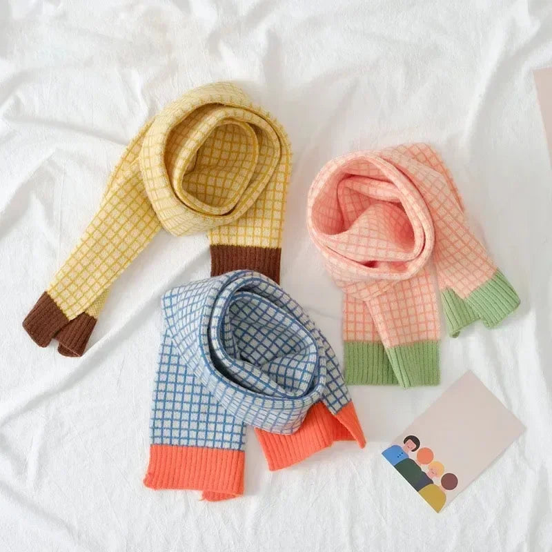 Notebook Grid Pattern Skinny Scarf