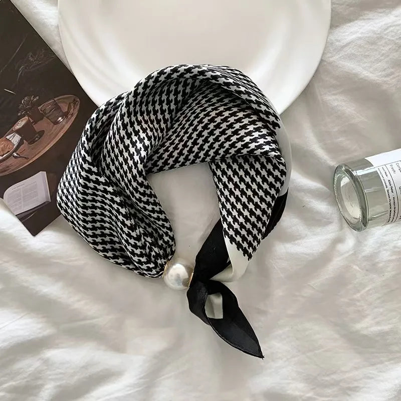 Spring Summer Thin Pearl Silk Scarves Magnetic Buckle Lazy Scarf Women Girls Sweet Elegant Pendant Collarbone Chain Neck Scarf - Ice Cream Cake