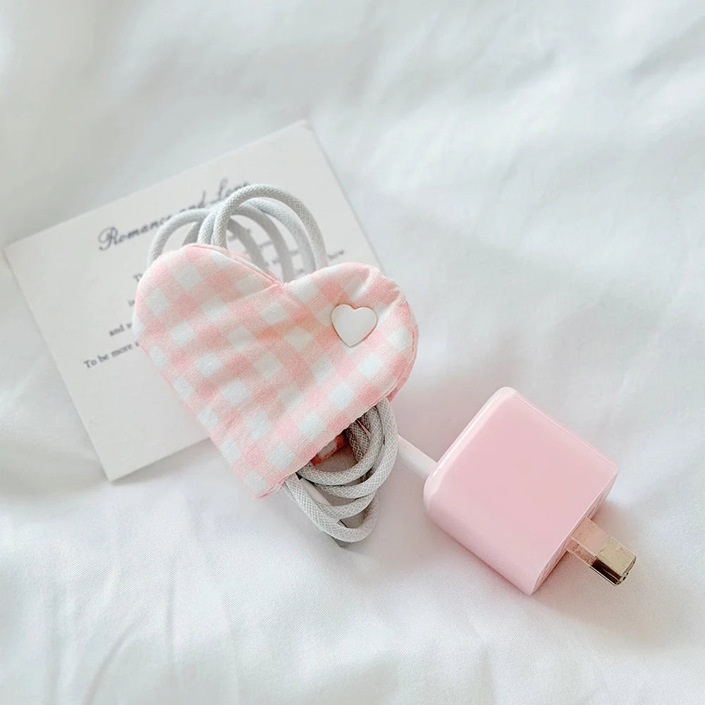 Gingham Heart Wire Tidy