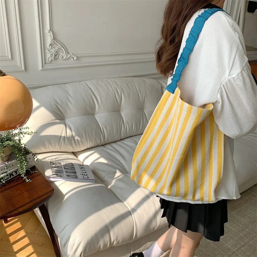 Ice Cream Stripe Pattern Shoulder Bag