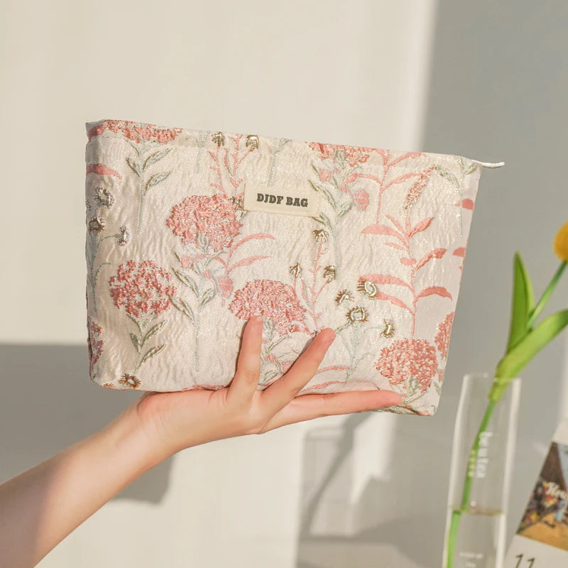 Retro Pattern Zipper pouch