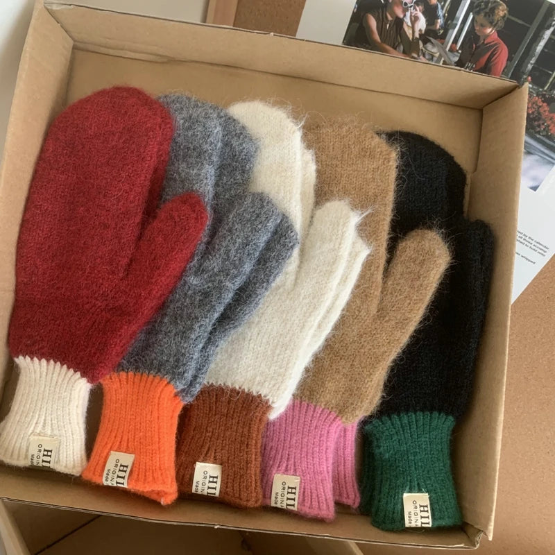 Colour Block Mittens
