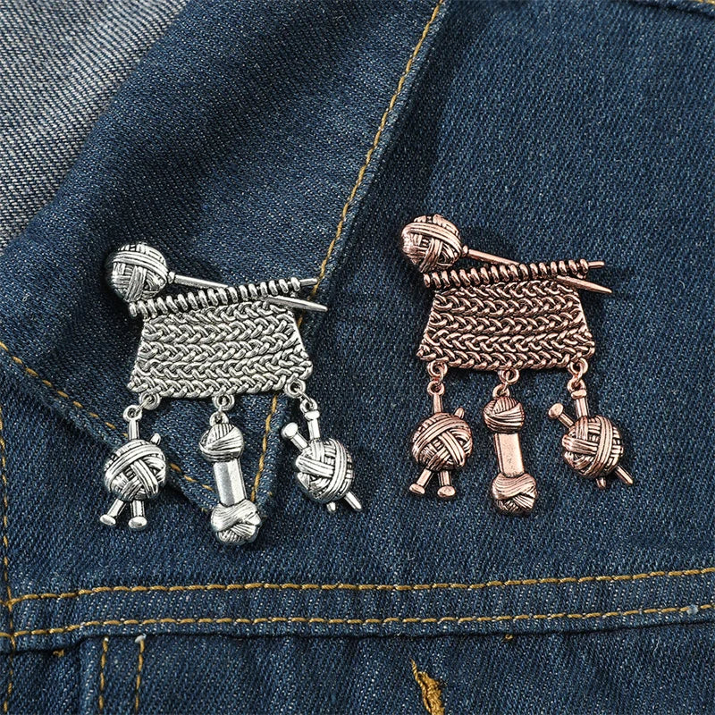 Knitting Set with Dangly Yarn Charms Brooch