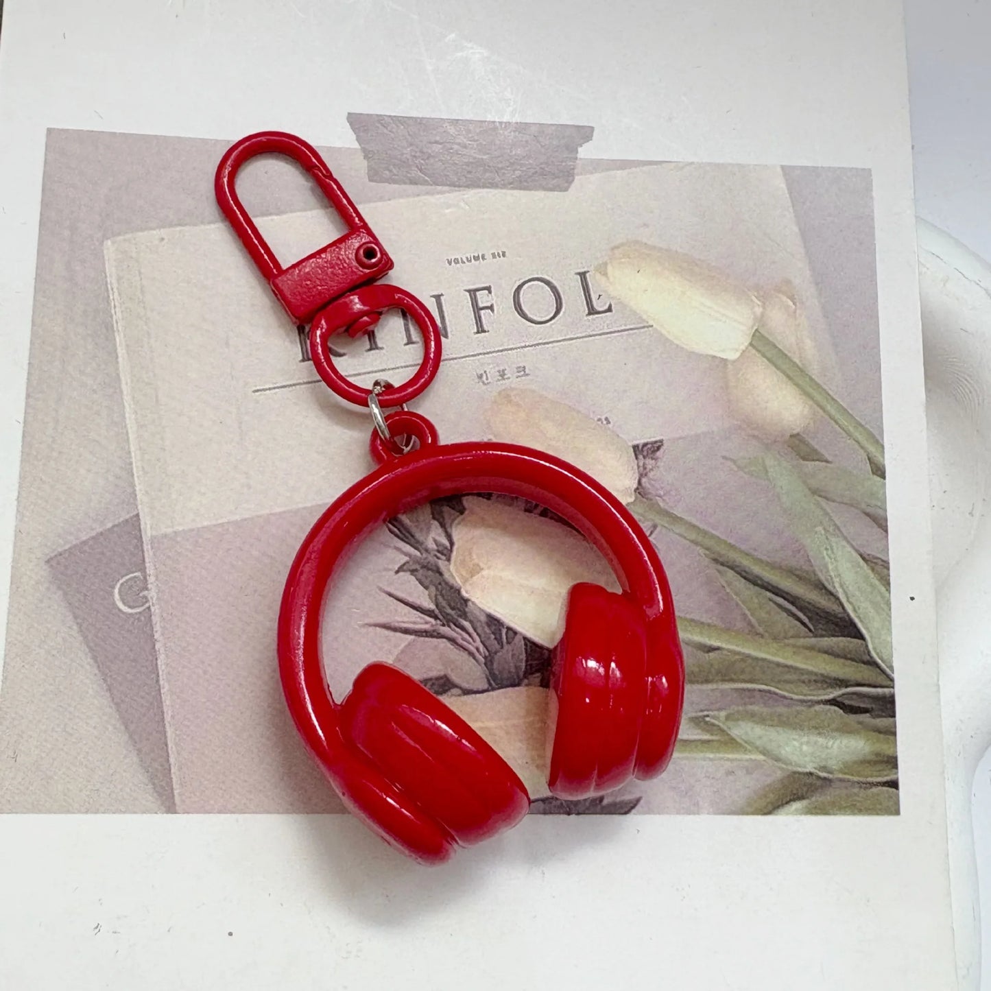 y2K Headphone Clip-On Charm