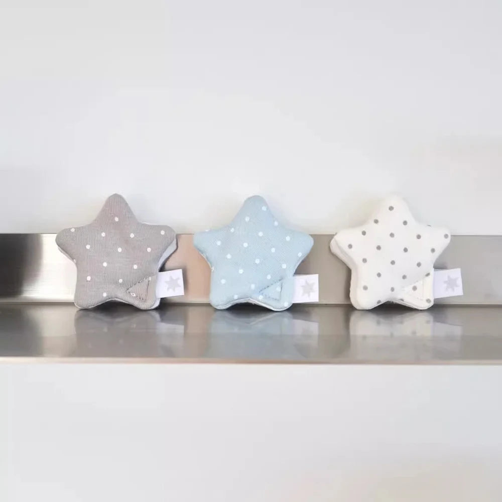Polka Dot Star Cable Tidy