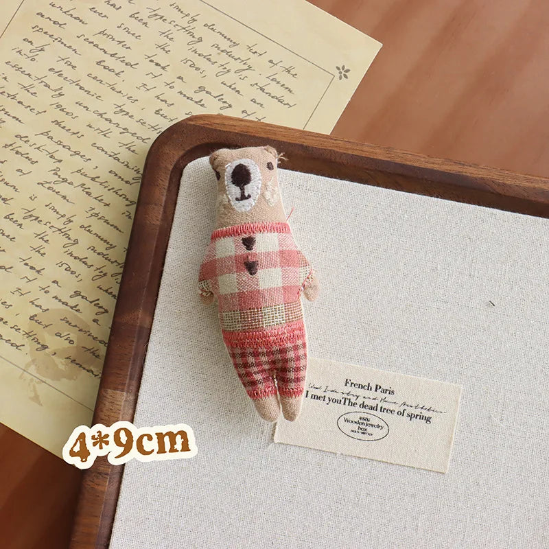 Linen Animal Pals Brooch (6 Designs)