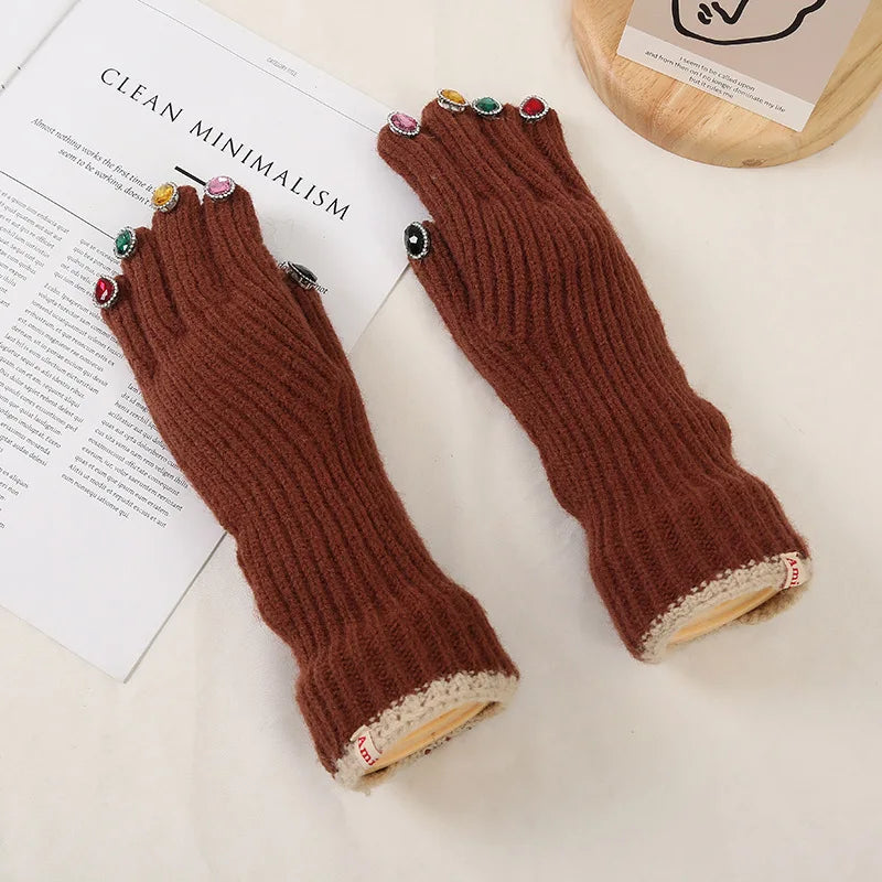 Fancy Manicure Knit Gloves
