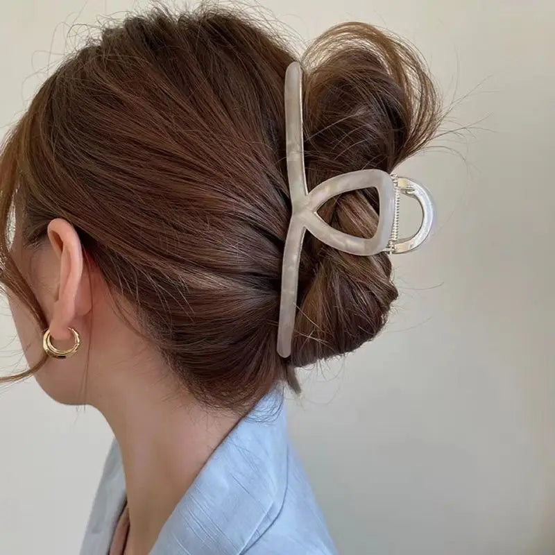 Bow Shaped Hair Claw Clip