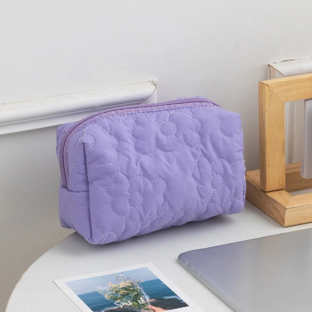 Flower Pattern Quilted Zipper Pouch