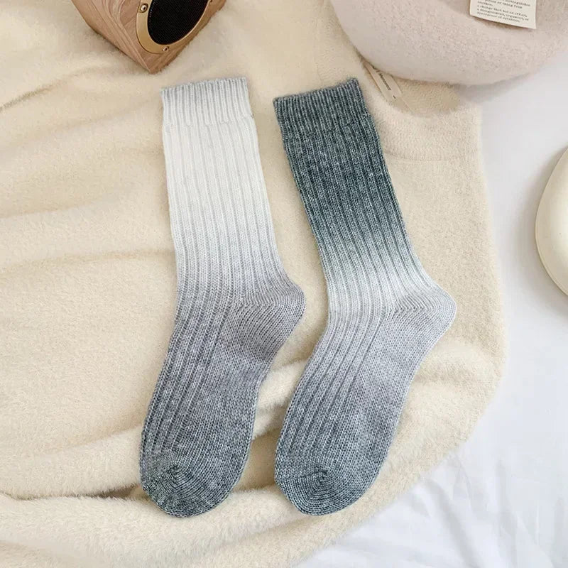 Dreamy Gradient Crew Socks