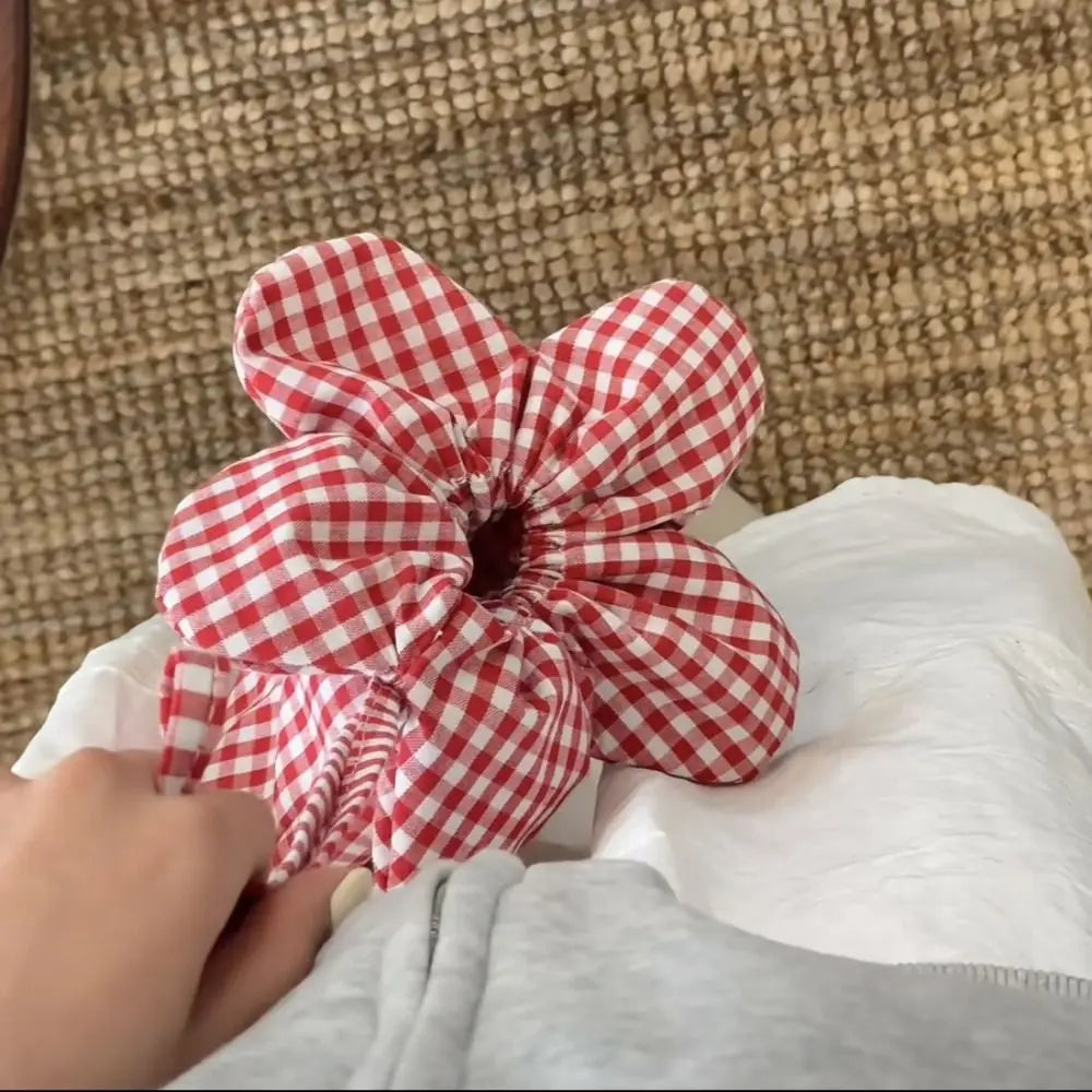 Drawstring Flower Petal Purse (3 Colours) - Ice Cream Cake