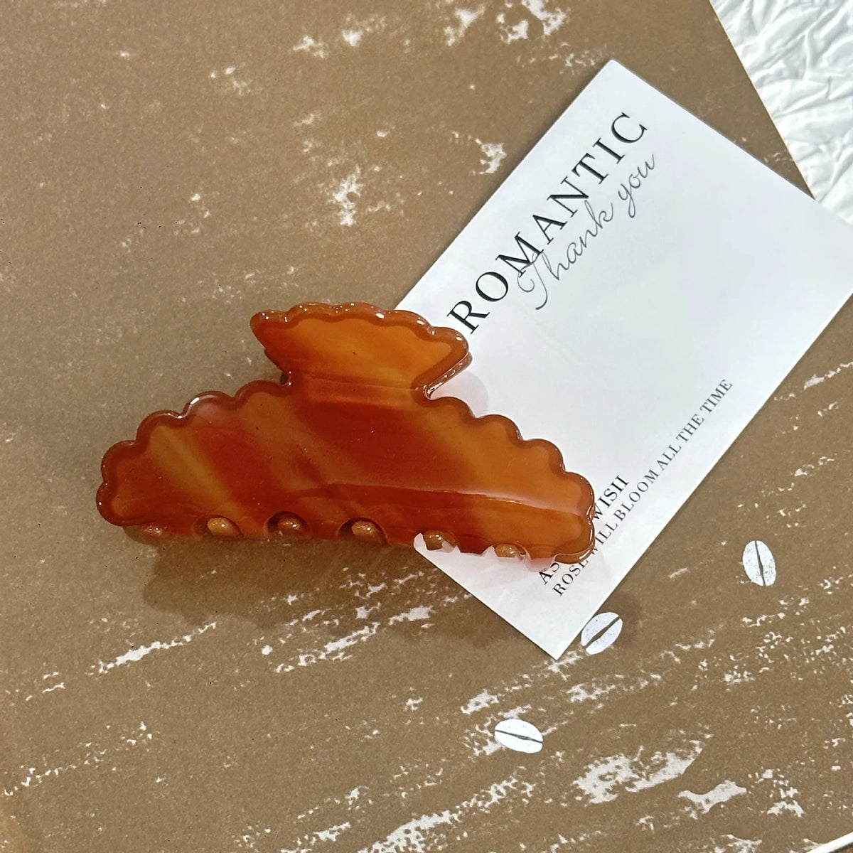Wavy Edge Patterned Hair Claw Clip