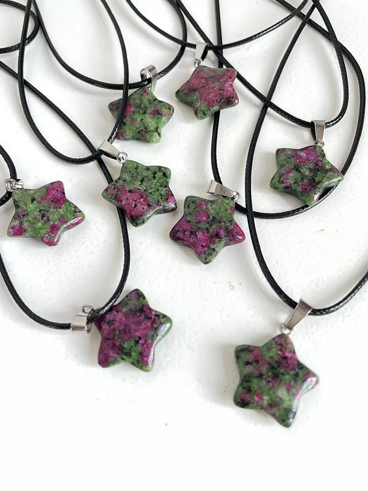 Star Shaped Stone Pendant Necklace