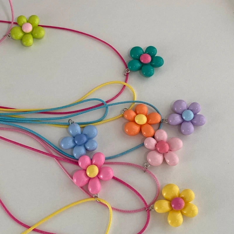 y2K Flower Pop Necklace