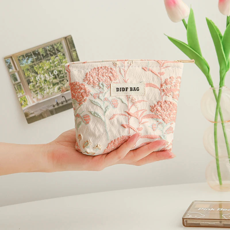 Retro Pattern Zipper pouch