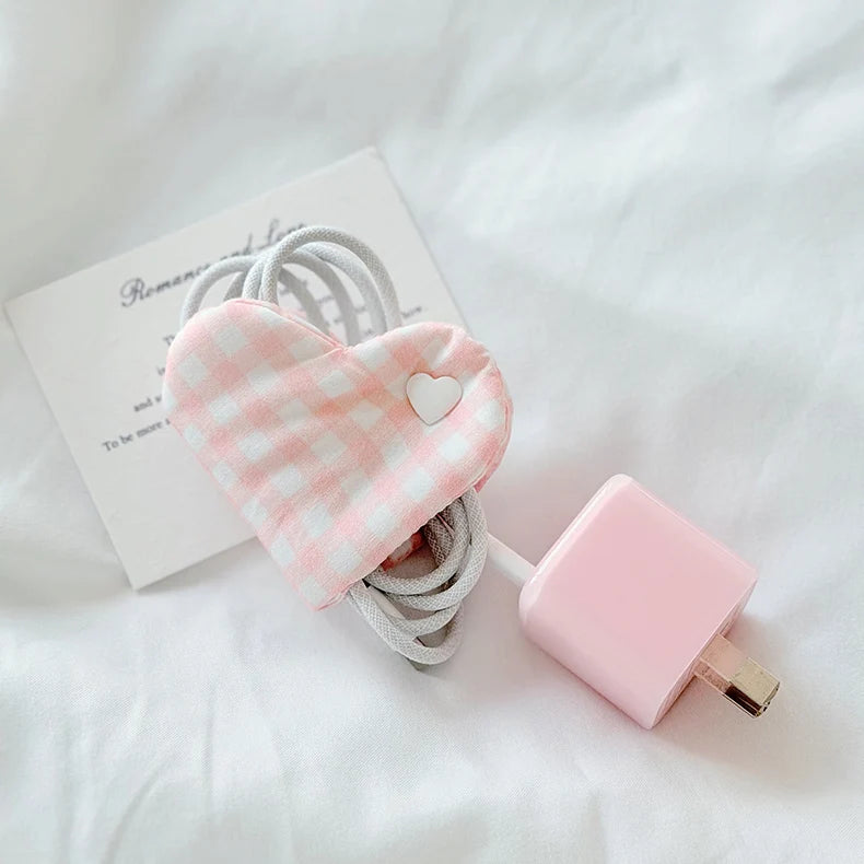 Gingham Heart Wire Tidy