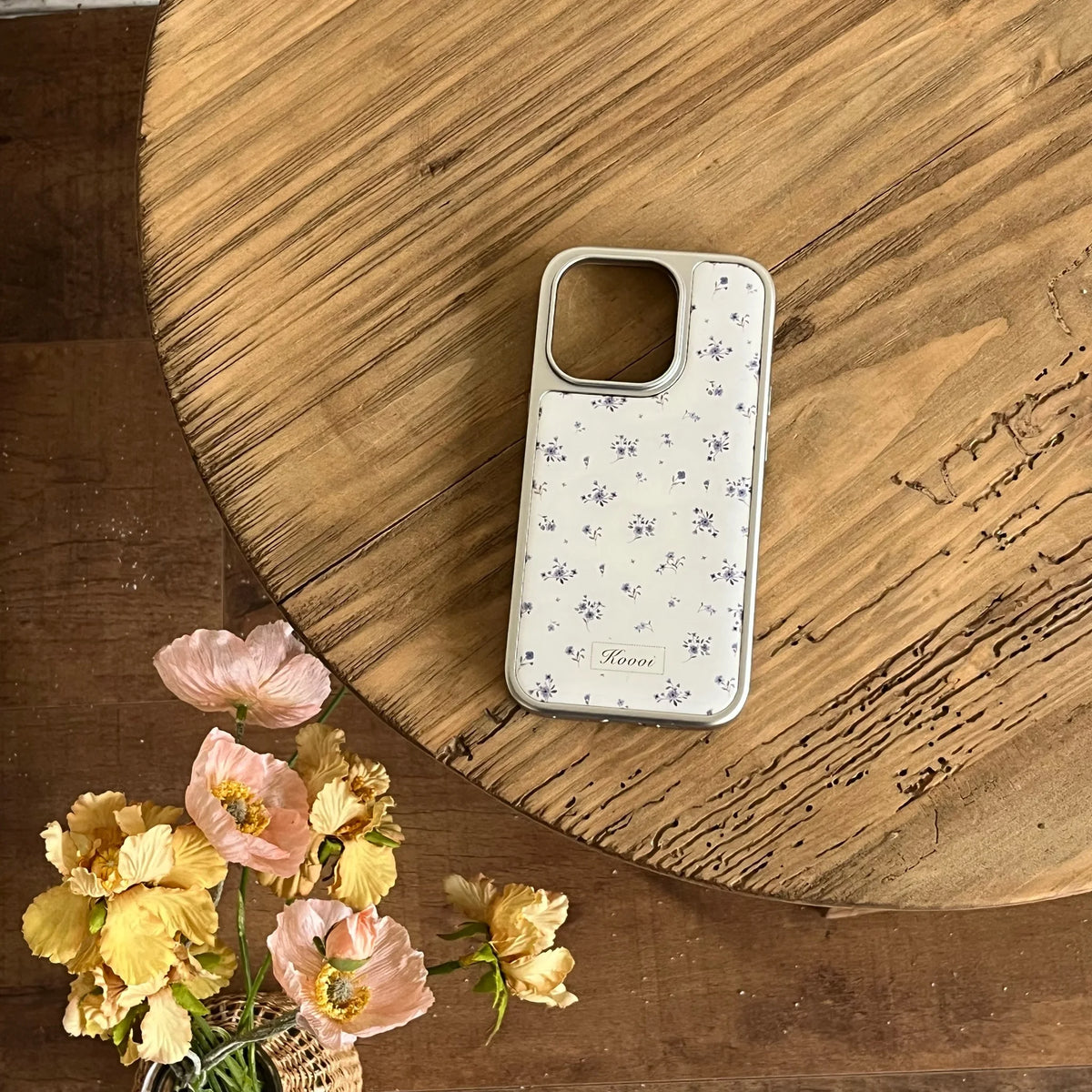 Ditzy Floral Print iPhone Case