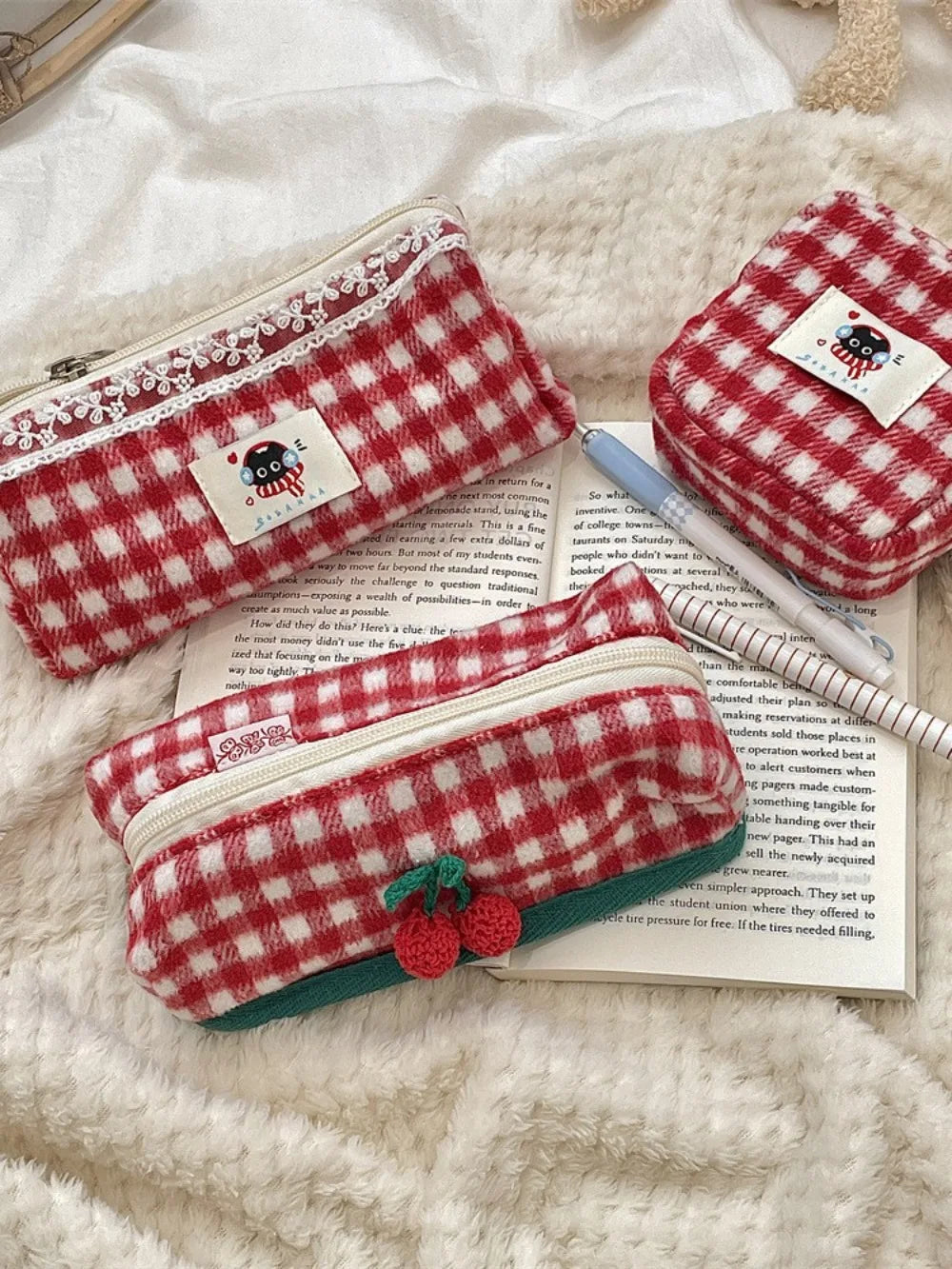 Winter Cat Gingham Zipper Pouch - Ice Cream Cake