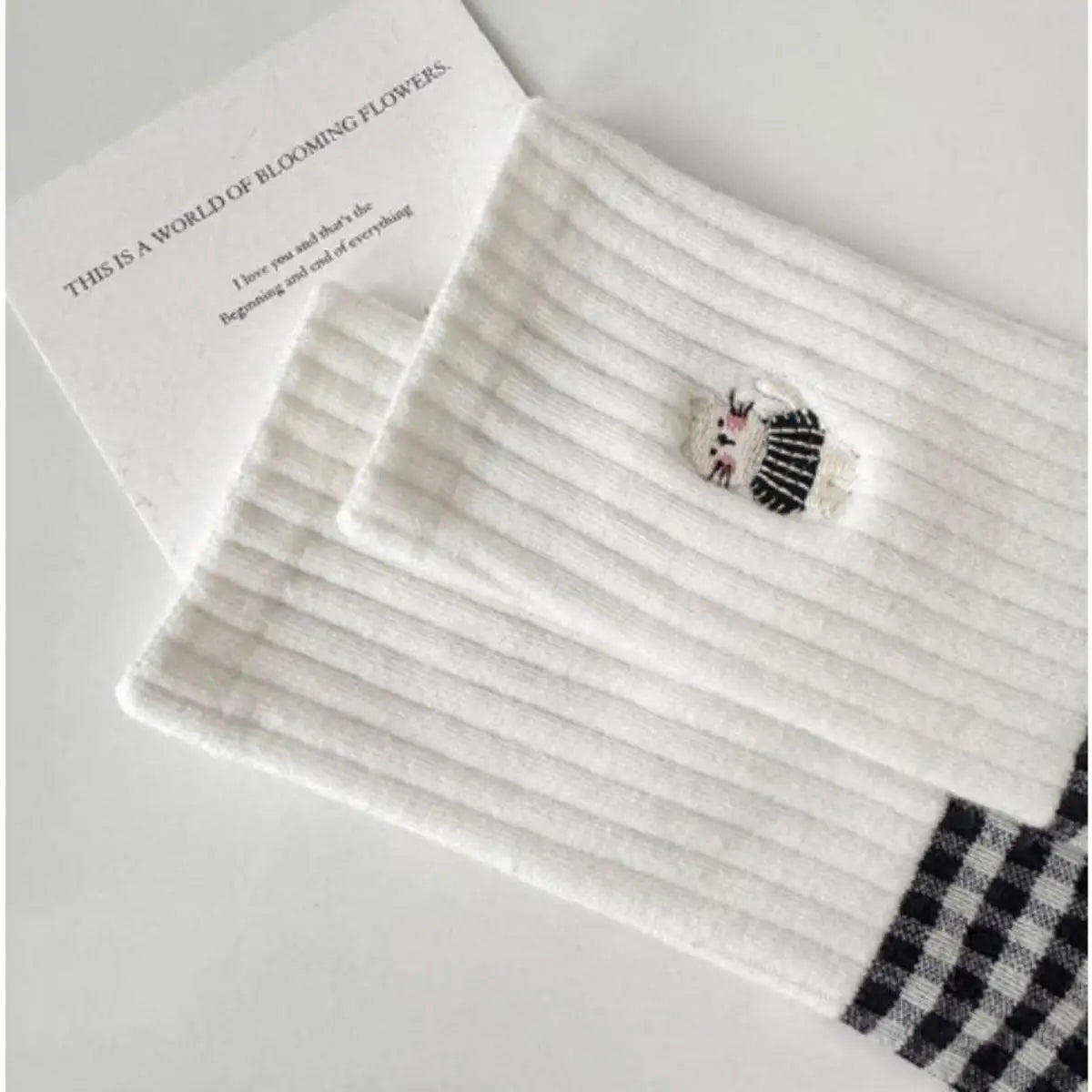 4 Pairs Cute Cartoon Cat Embroidery Socks Women's Casual Fashion Checkered Mid Calf Socks Korean Style Cute Girls Sock - Ice Cream Cake
