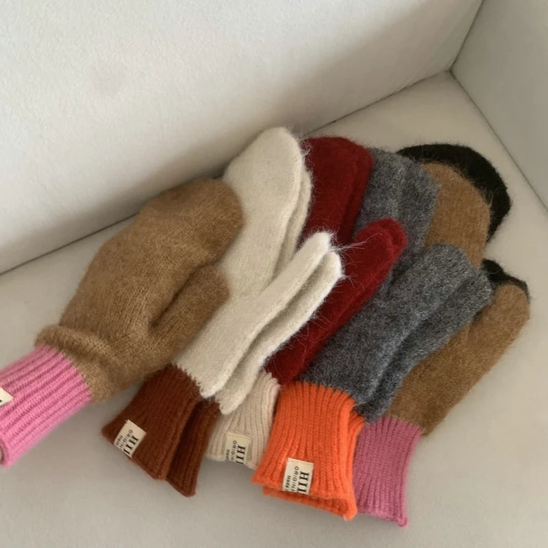 Colour Block Mittens