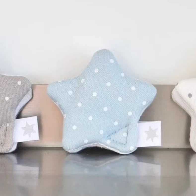 Polka Dot Star Cable Tidy