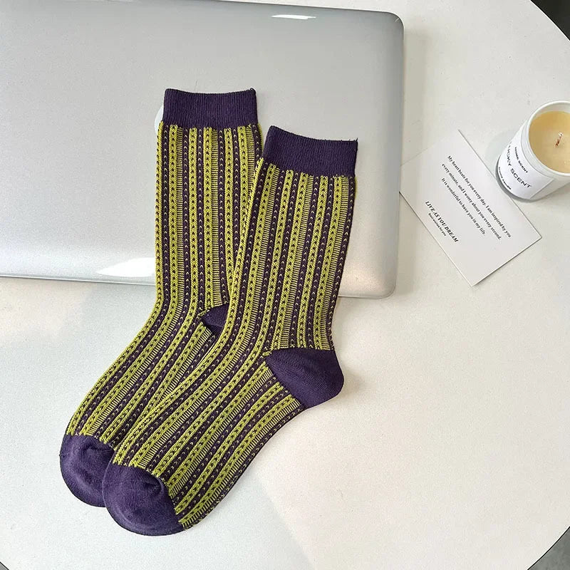 Stripe Pattern Crew Socks