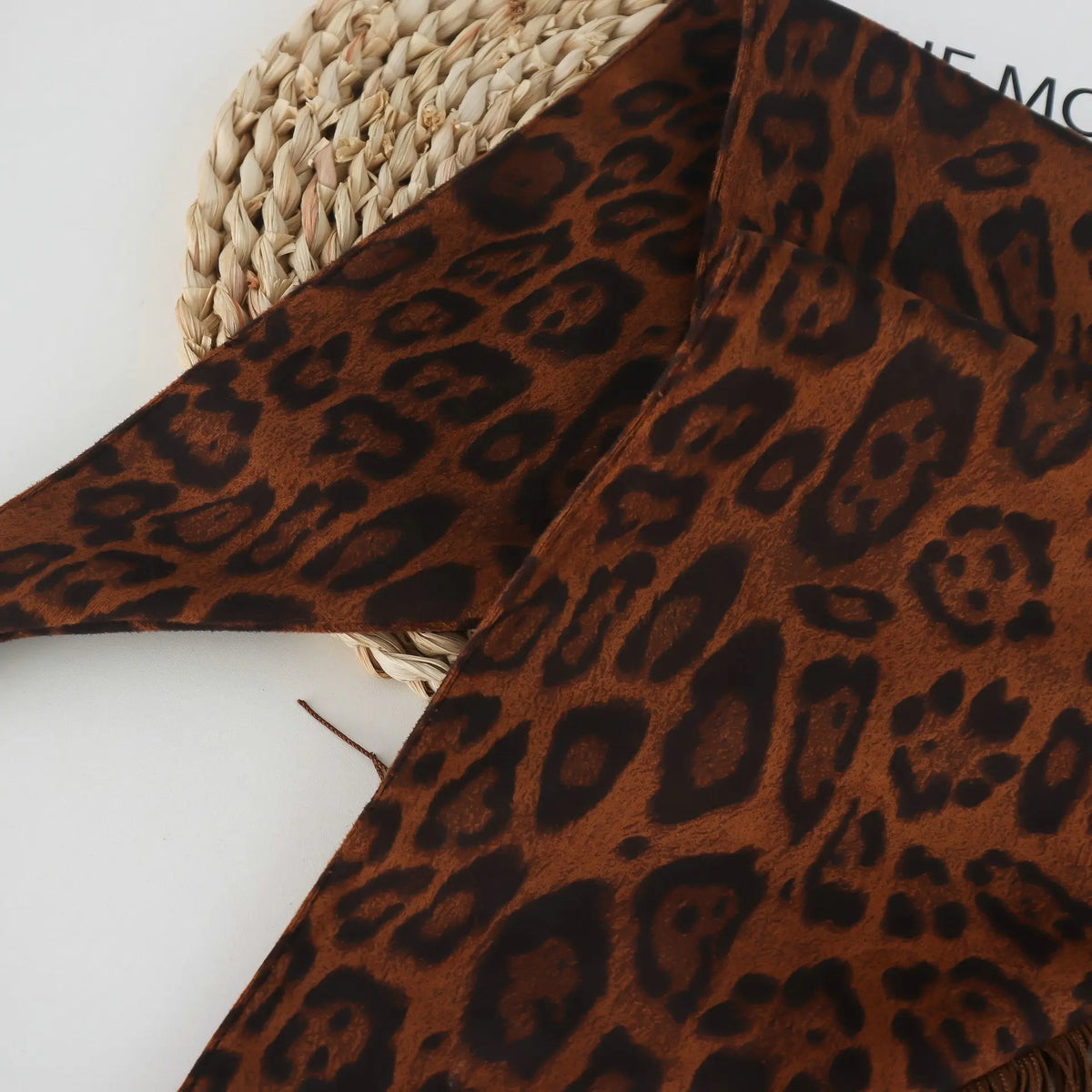 Millennium Hot Girl Style Leopard Print Tassel Fart Curtain Female American Retro Wide Belt with Skirt Jeans Waist Seal Scarf - Ice Cream Cake