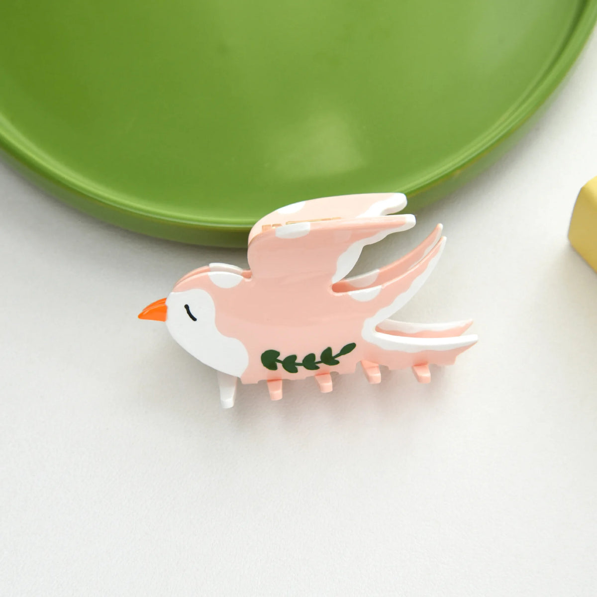 Glossy Acrylic Sparrow Hair Claw Clip