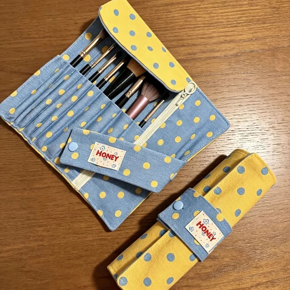Pola Dot Roll-Up Pencil Case