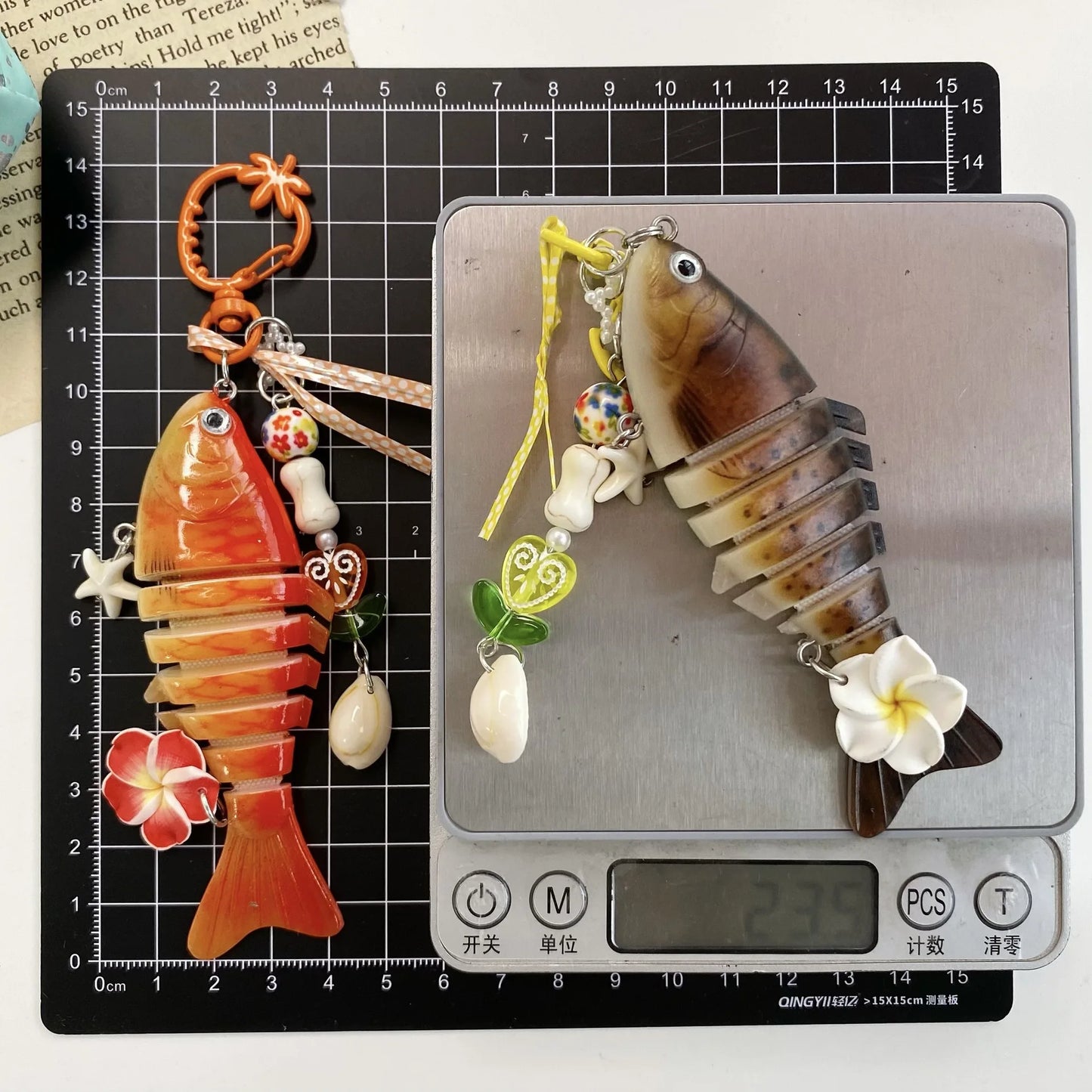 Funny Goldfish Series Resin Keychain Ocean Style Simulated Fish Keyrings For Bag Pendant Goldfish Keychains Wholesale Custom - Ice Cream Cake