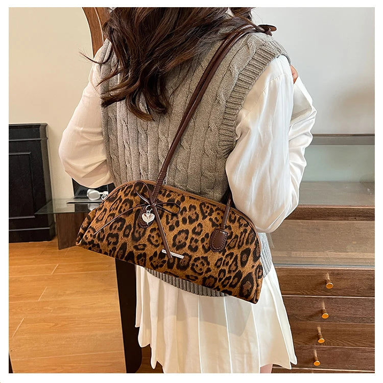 Retro American Style Crossbody Bag Women's Handbag Fashionable Handheld Bag Casual Single Shoulder Bag Simple Style Handbag - Ice Cream Cake