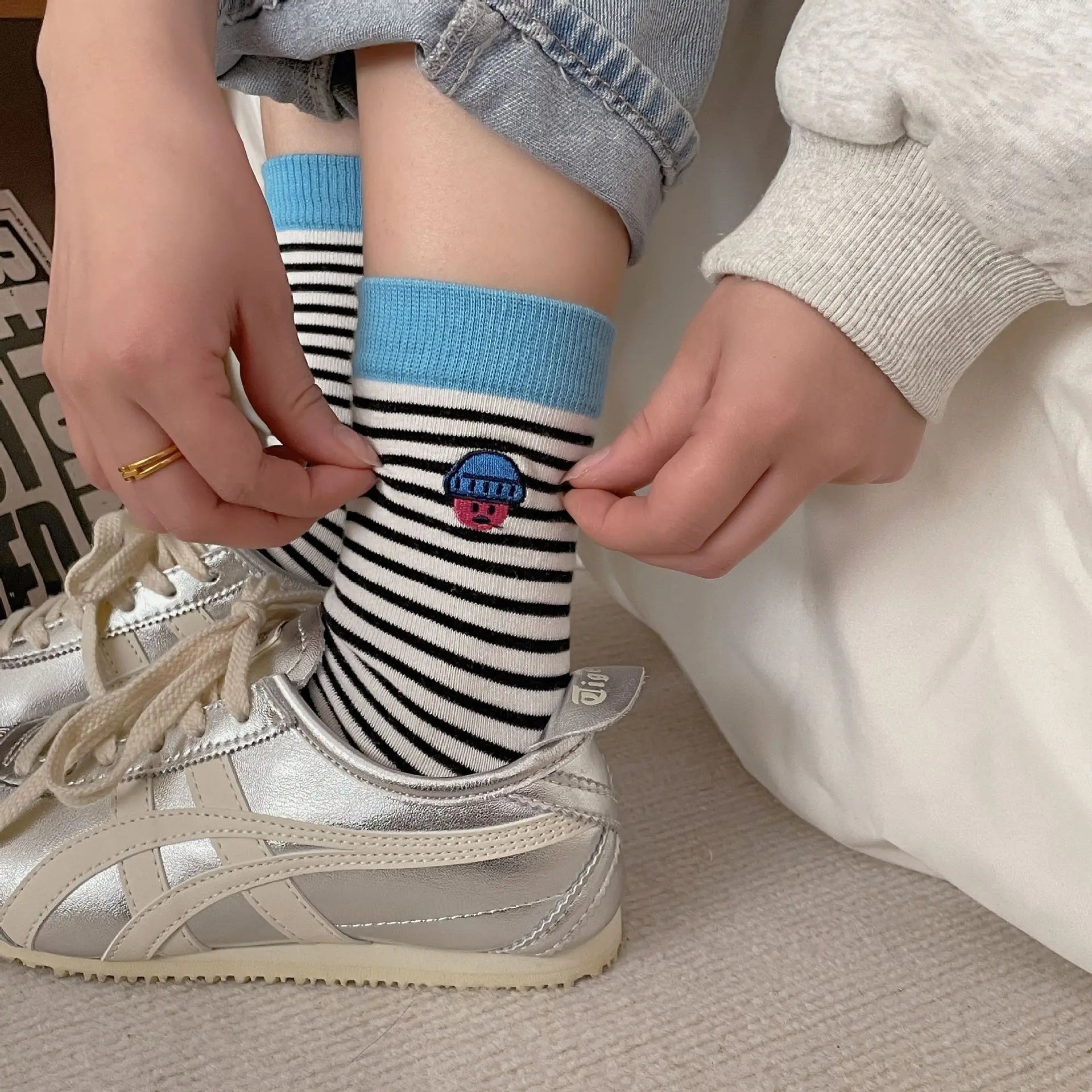 Happy Stripe Character Crew Socks - Ice Cream Cake