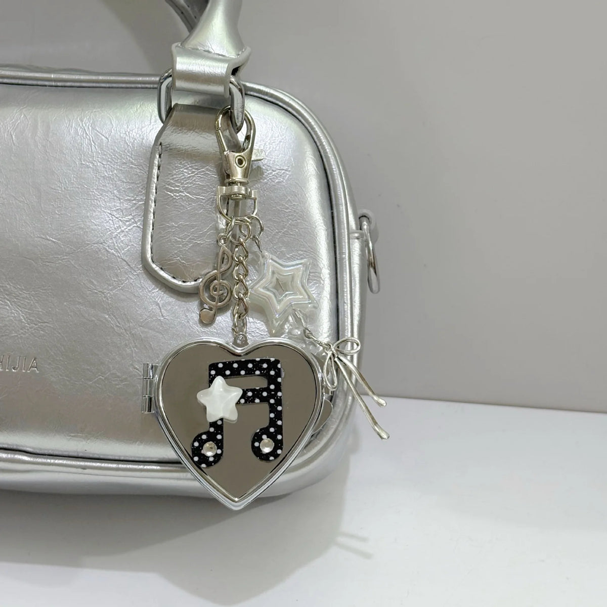 Korean-inspired Love Note Mirror Bag Accessories Fashion Star Keychain Double-sided Makeup Mirror Keychain Bag Hanging Decor - Ice Cream Cake