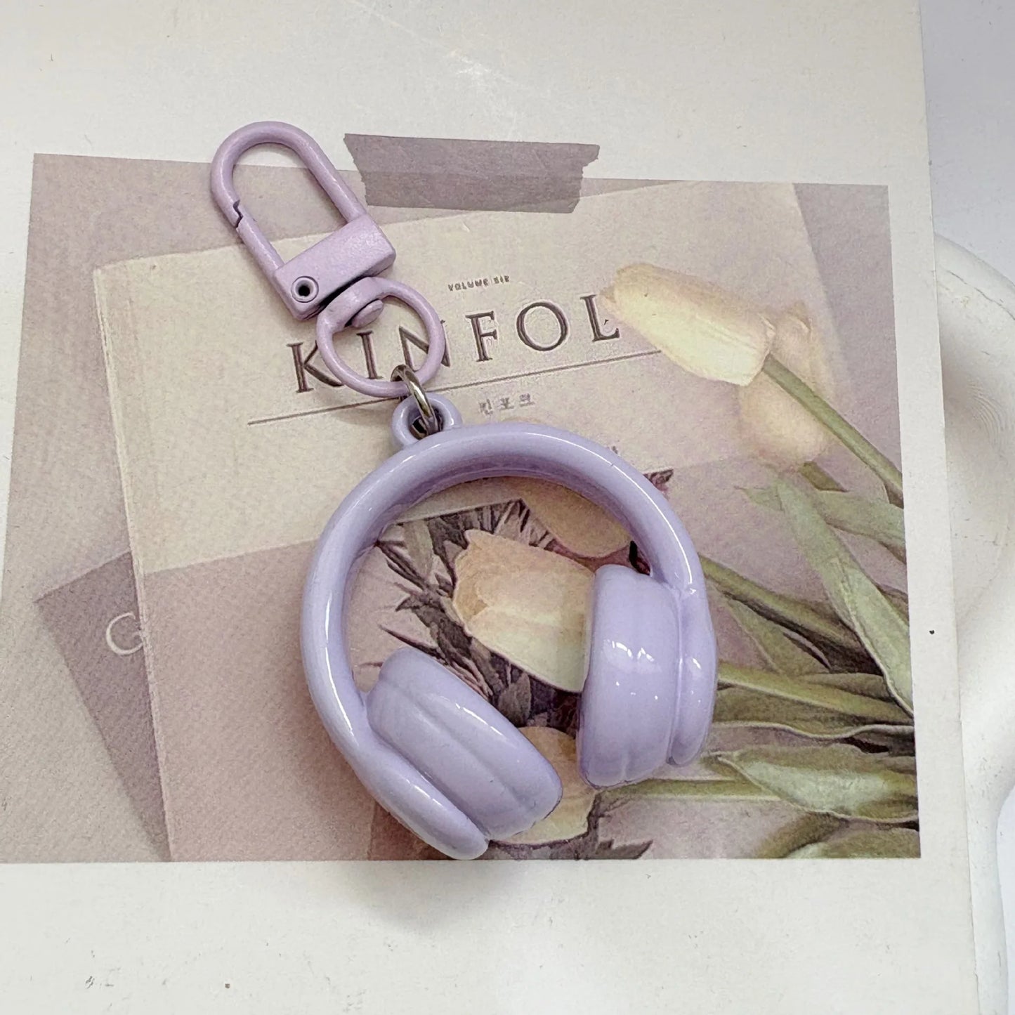 y2K Headphone Clip-On Charm
