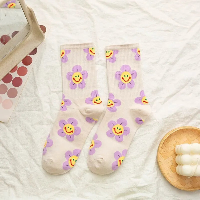 Smiling Daisy Crew Socks