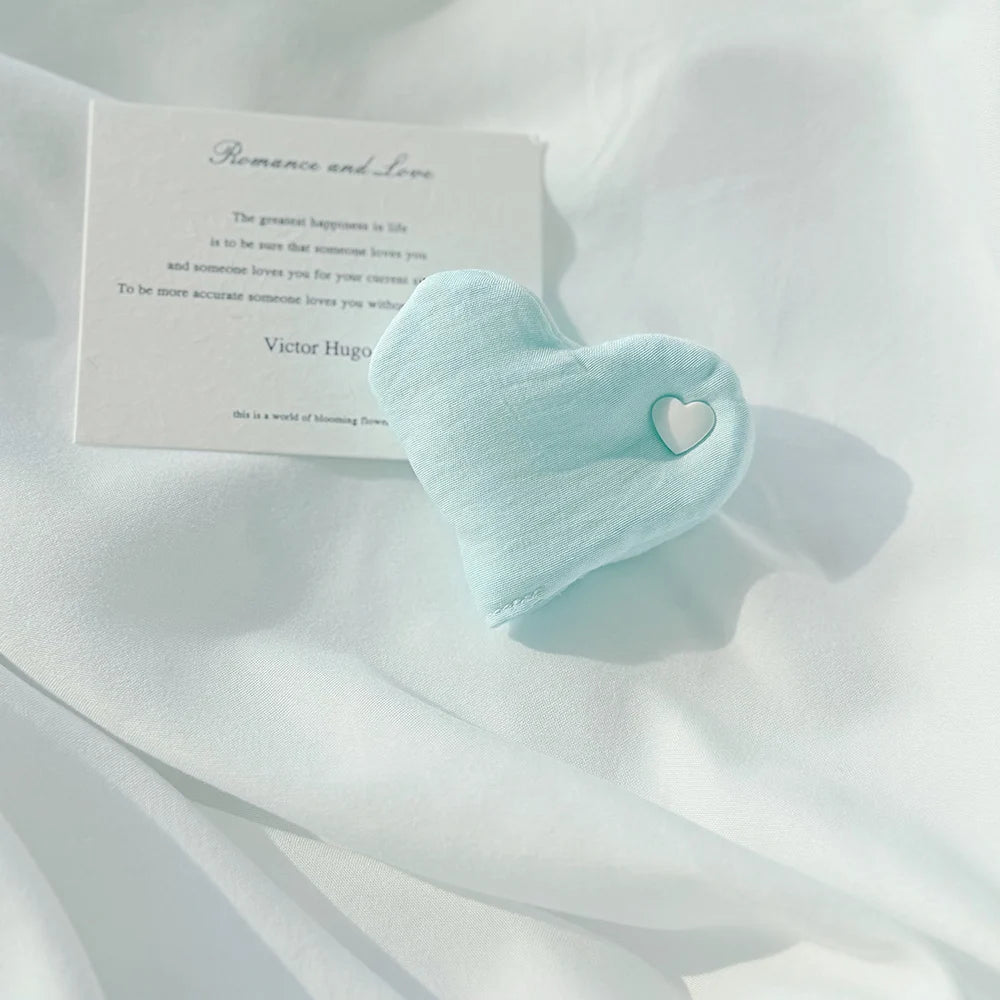 Gingham Heart Wire Tidy