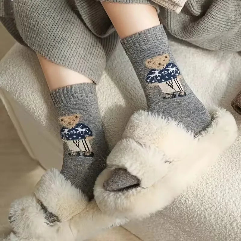 Stylish Teddy Bear Crew Socks, Set of 5