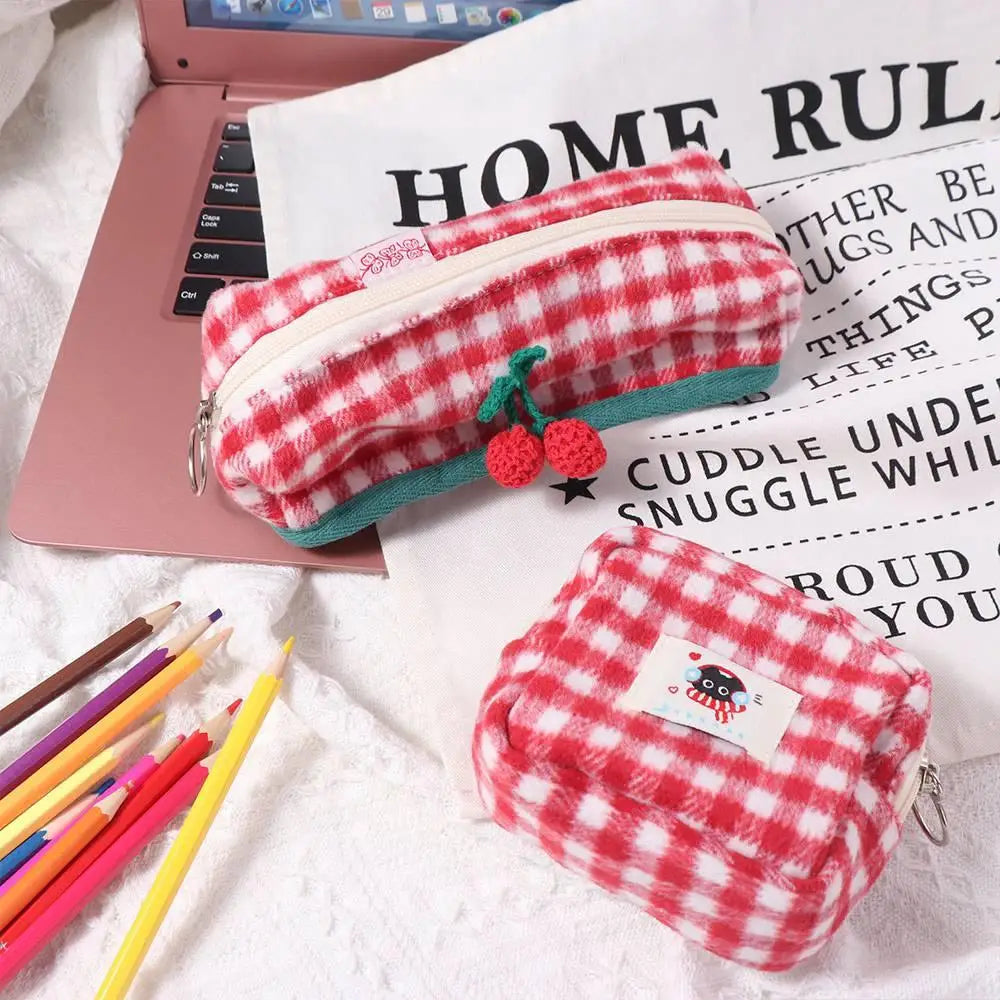 Winter Cat Gingham Zipper Pouch - Ice Cream Cake