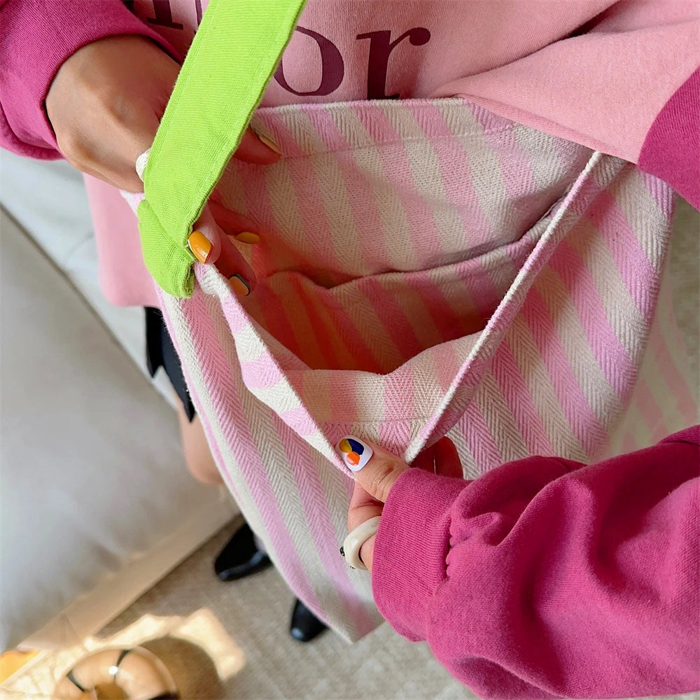 Ice Cream Stripe Pattern Shoulder Bag