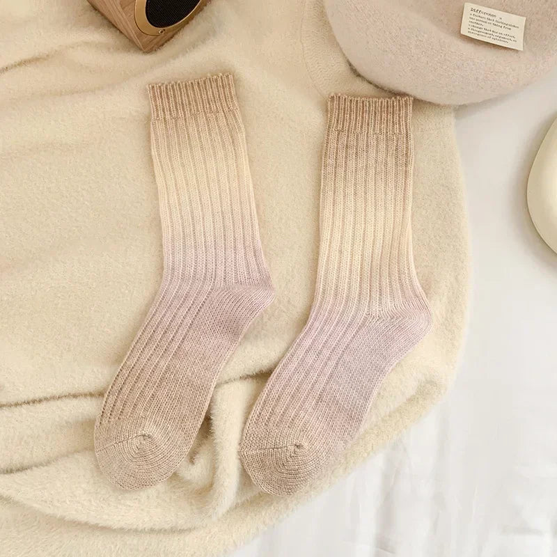 Dreamy Gradient Crew Socks