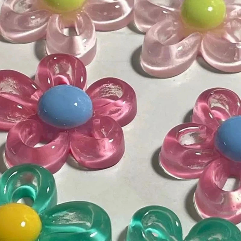 y2K Glossy Daisy Rope Necklace