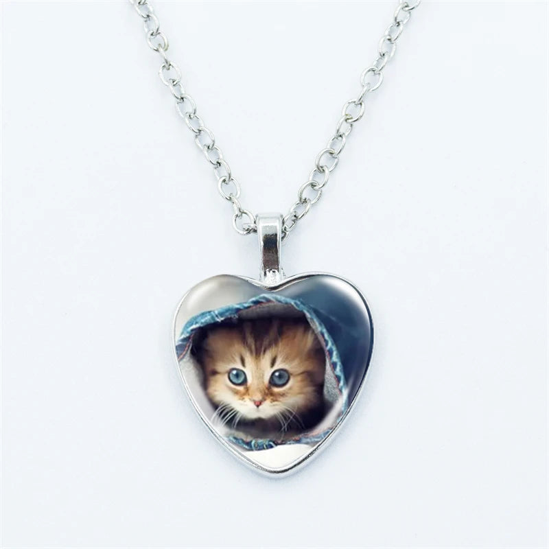 Heart Shaped Kitschy Kitty Cat Pendant Necklace