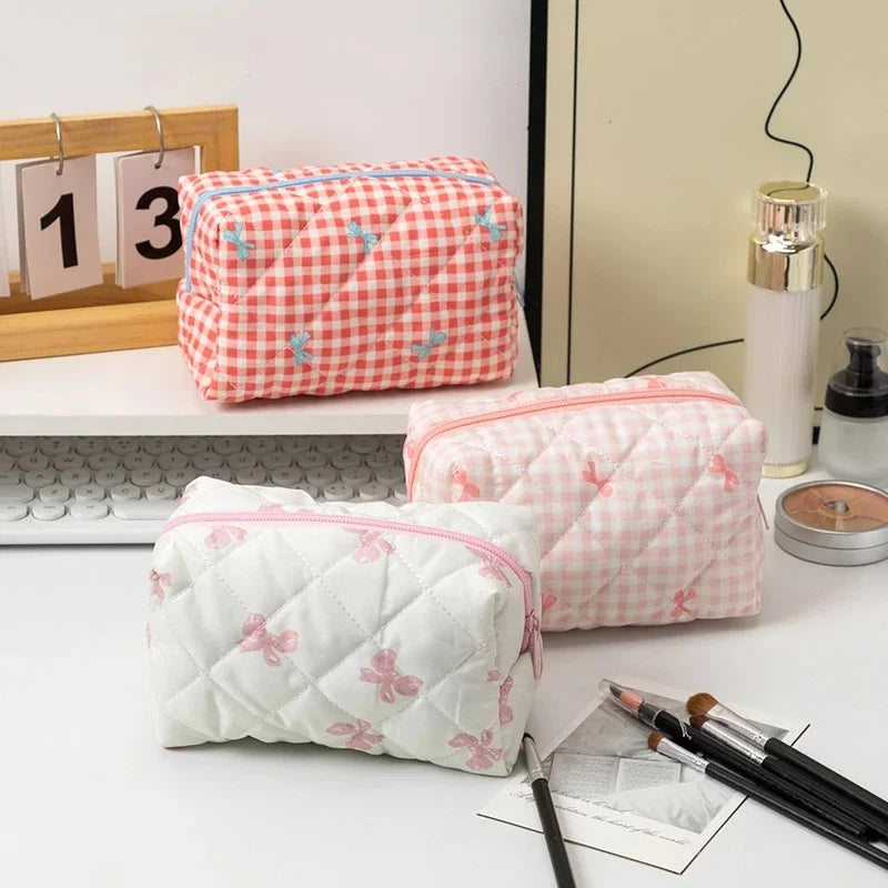 Quilted Gingham Bow Zipper Pouch
