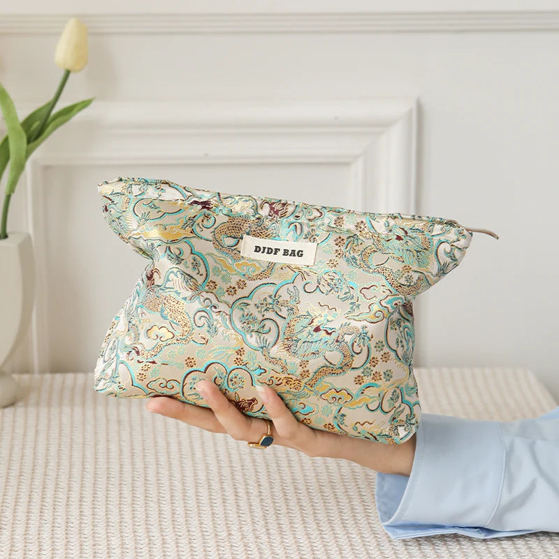 Retro Pattern Zipper pouch